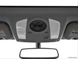  Courtesy lamps/ceiling controls photo